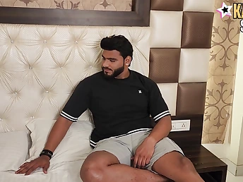 Desi Fellow detach from Arabistan pounds HEMA Bhabhi in a sloppy chat-crammed fucky-fucky