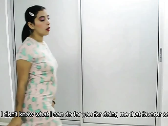 Buxomy Desi neighbor gets her taut labia plowed while I'm on the door - Porno in Spanish