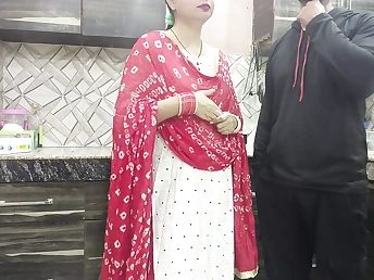 Kitchen sex: Scorching Indian Desi GF gets her body destroyed by ex- BF's x sir in Scorching cowgirl action