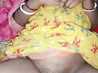 Supah-super hot Desi Indian legal-year-senior gets face fucked and screwed rock-hard in real homemade Hindi flick