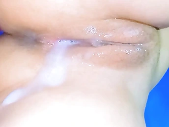 Close-up of sister Sischa Came to my place at night to poke me - no strings affixed!
