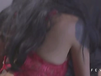 Brunette chick with string tights and tats gets vag hammered