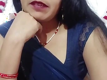 Indian MILF enjoys hardcore sexual connection with regard to a big ass and Indian couple
