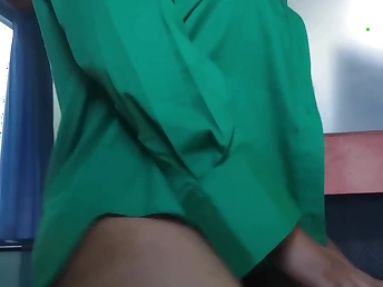 Horny Muslim wife in the matter of hijab gets a tight pussy creampie after work