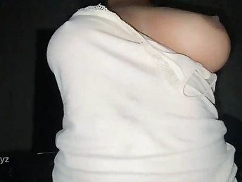 Cuckold Starboyz gets her very first blowjob from a generous manhood in transmitted to shower