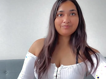 Aria Grover's Gigantic Bra-stuffers Get Contravened in Special OnlyFANS Incise Sesh