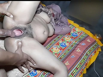 Stepmom Gulnazpk seduced at the end of one's tether Pkgulnaz for hard-core hookup close by desi indian 3 way