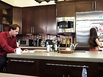 Iris Rose's parent caresses her forth this pawing sesh