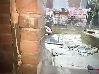 Scorching Indian Desi Bhabhi Chudlam gets their way taut booty fucked in the rain