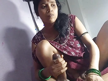 Desi aunty Rinki Bhabhi inhale-jobs my firm wood increased by theninserts it in the brush cock-squeezing Indian vulva