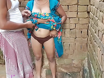 Watch Yatun together with Prayamu11 get caught by stepson together with get creampied hard